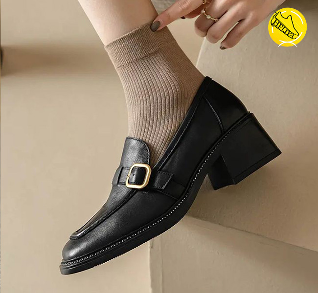 بررسی مواد اولیه و ساختار کفش