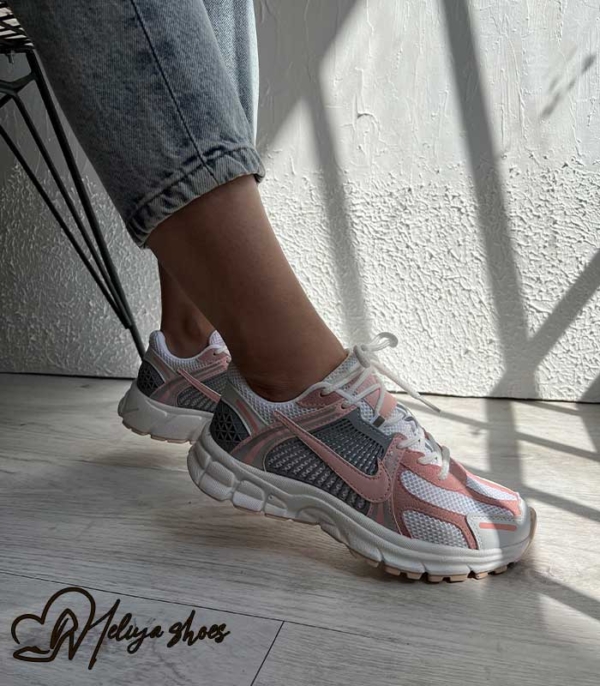 کتونی نایک ومرو nike vomero