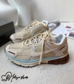 نایک زوم ومرو Nike Zoom Vomero 5 SP