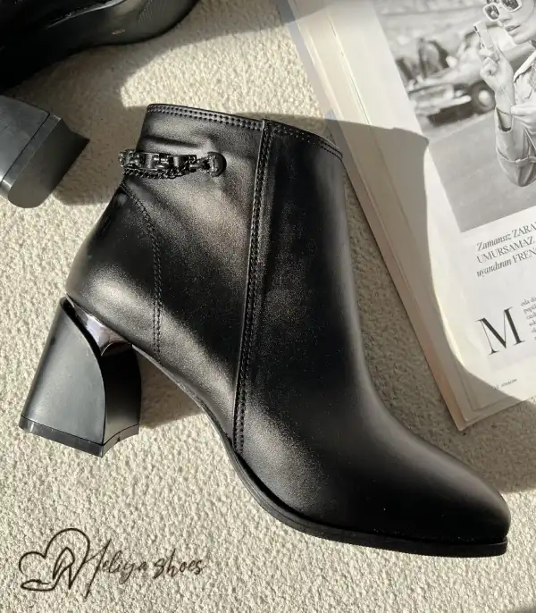 بوت پاشنه بلند زنانه کد 7041