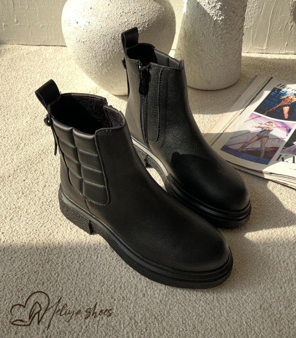 نیم بوت چانکی اسپرت کد 7047